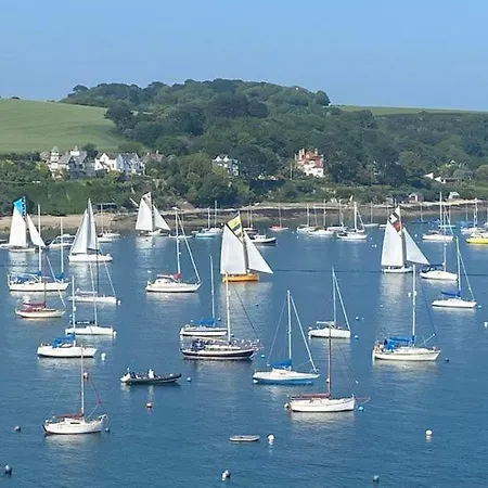 Captains No9 * Falmouth